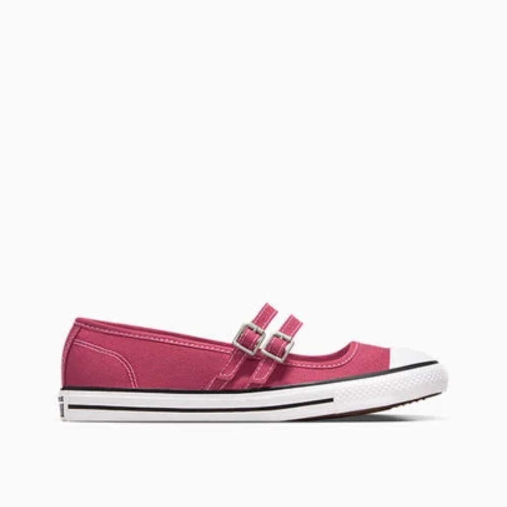 Converse Mary Jane Size 7 New in Box